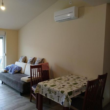 Ferienwohnung Admiral Brbinj Exterior foto